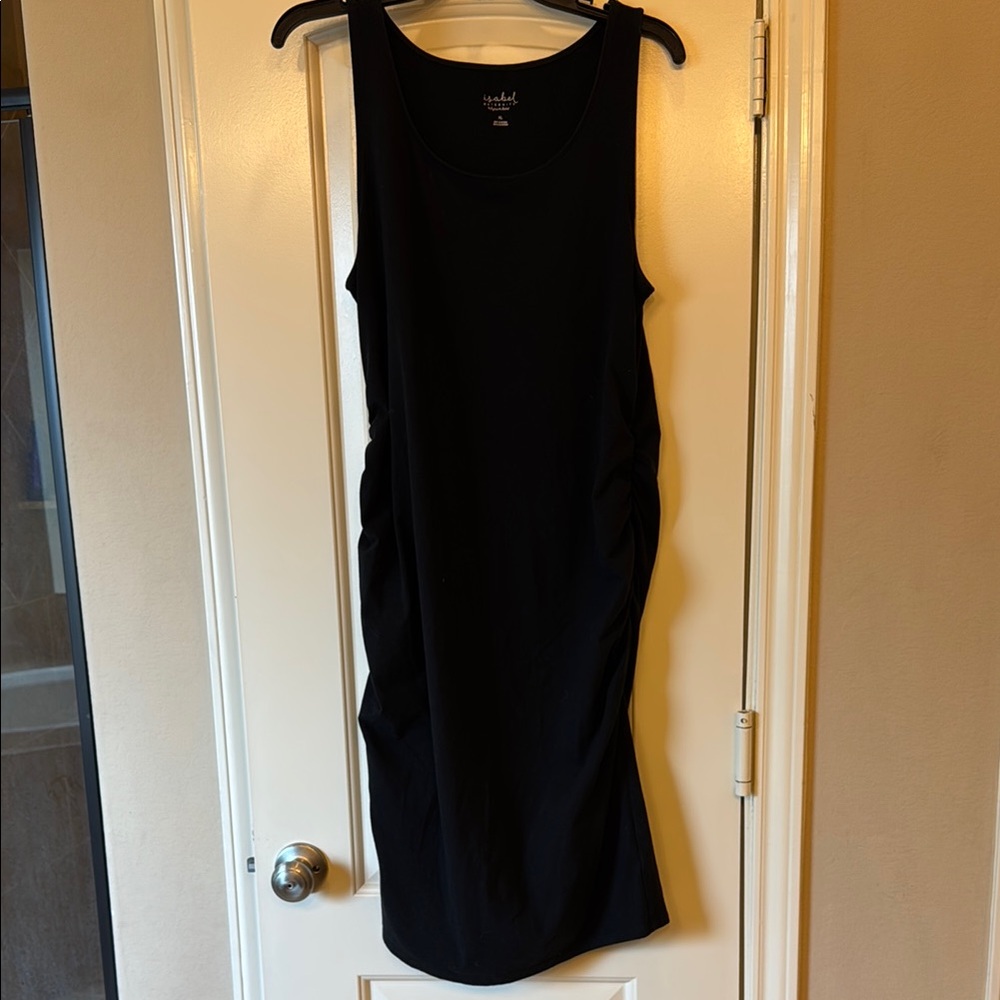 Isabel Maternity by Ingrid & Isabel Black Sleeveless Dress